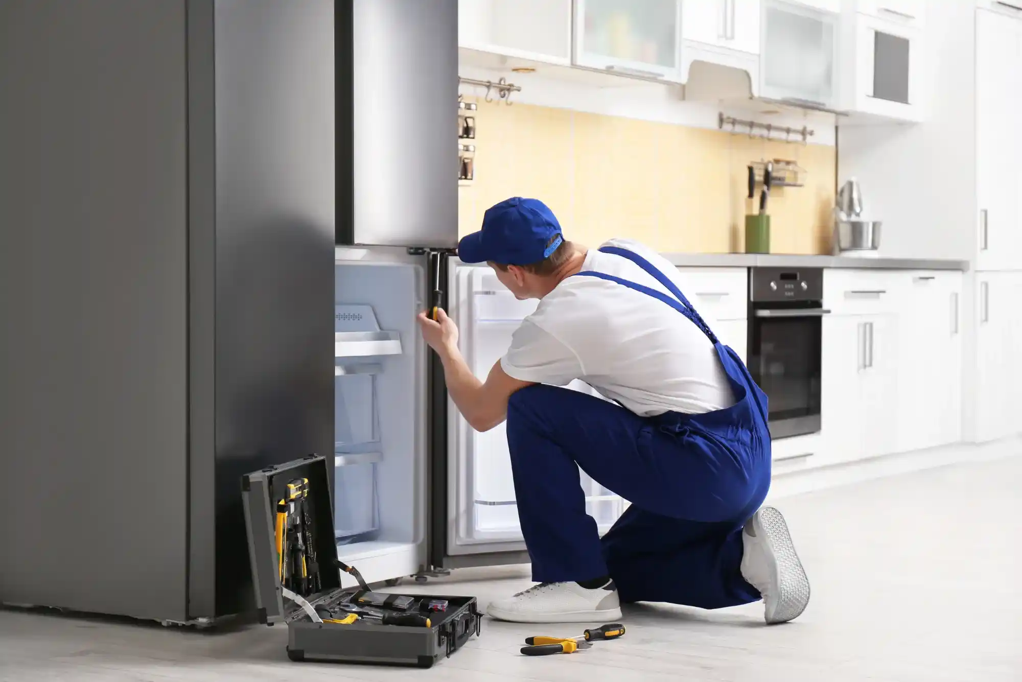 Urgent Refrigerator Repairs in Dubai Al Karama?