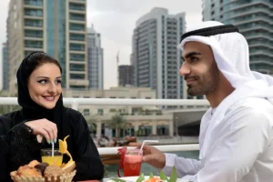 Can-I-hire-escorts-in-Dubai-for-a-dinner-date