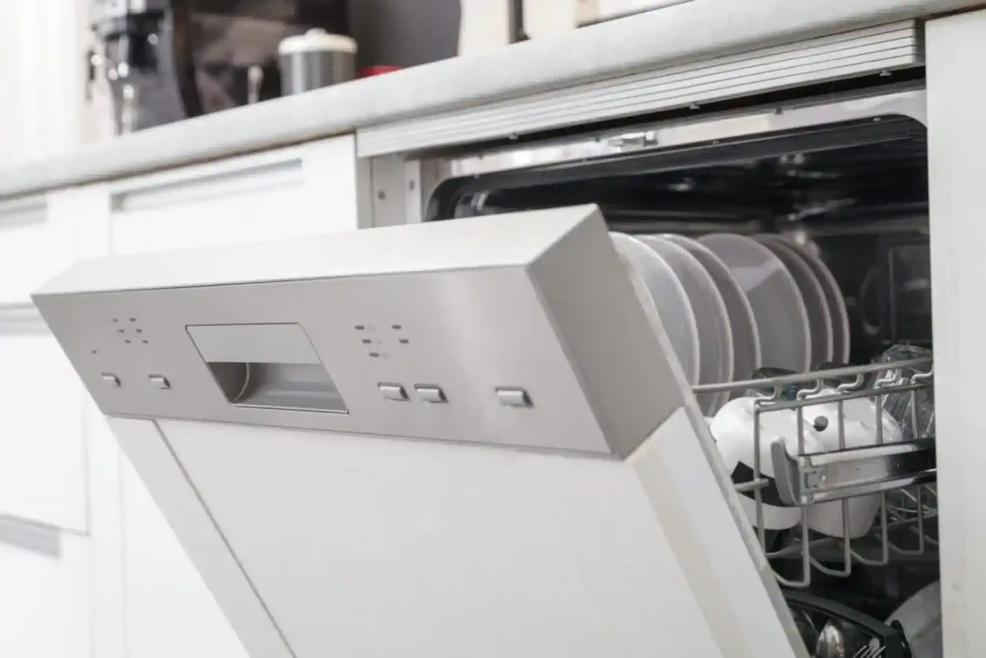 Dishwasher Makes Clicking Noise But Won’t Start