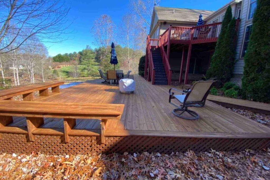 Deck & Fence Staining in London, ON